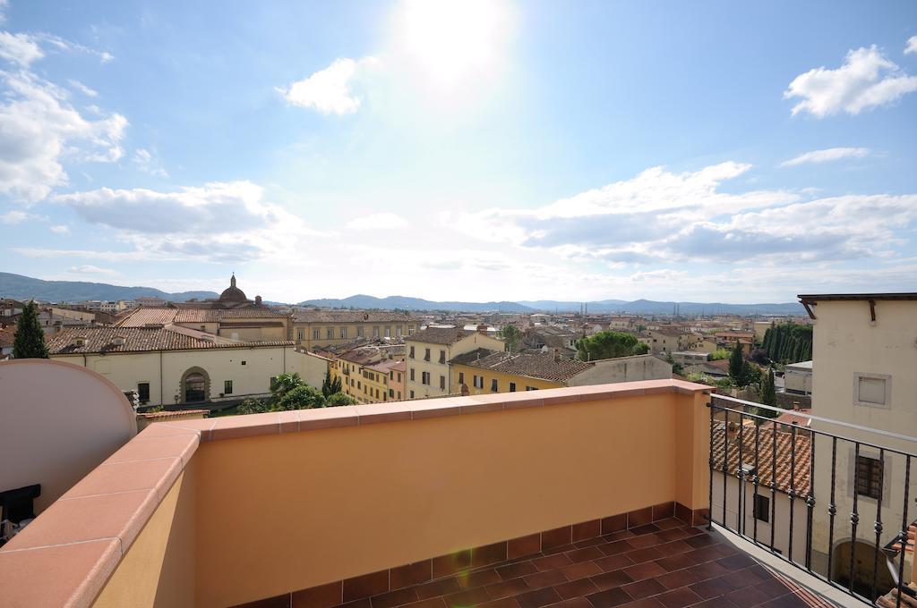 La Corte Arezzo Bagian luar foto